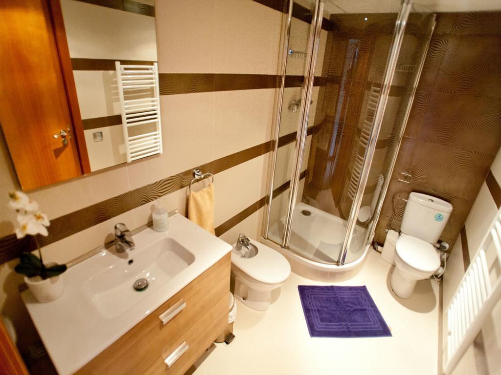 Standaard Tweepersoonskamer met Gedeelde Badkamer