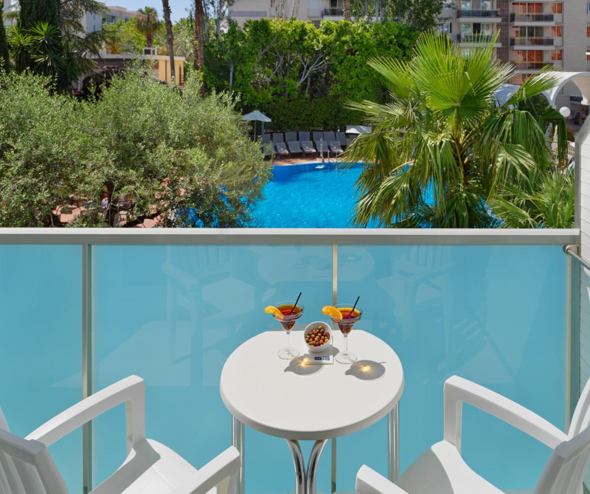 Double or Twin Room with Pool View (2 Adults),1431834952:JPEG