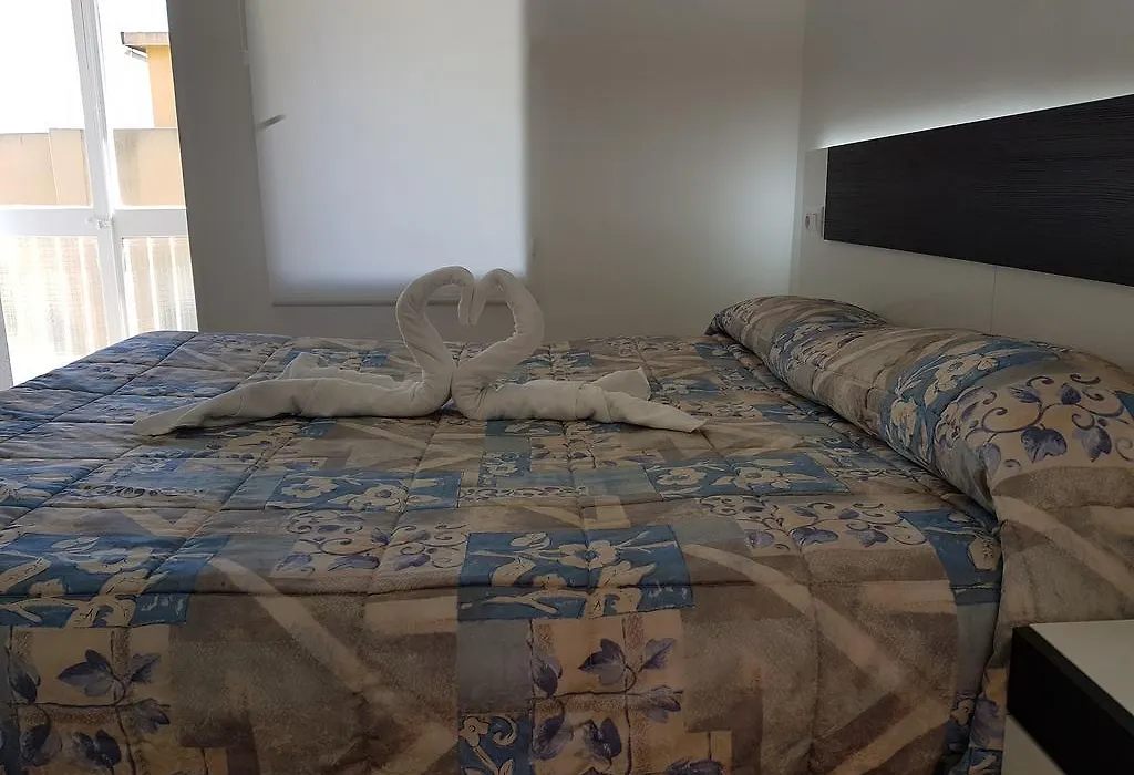 Hostal Montsant-1