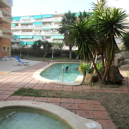 Apartamentos Palas Salou-3